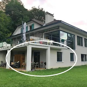 https://appart-au-calme-avec-vue-lac-et-montagnes.hotels-rhonealpes.com