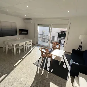 https://roses-center-2-a.catalonia-hotels.com